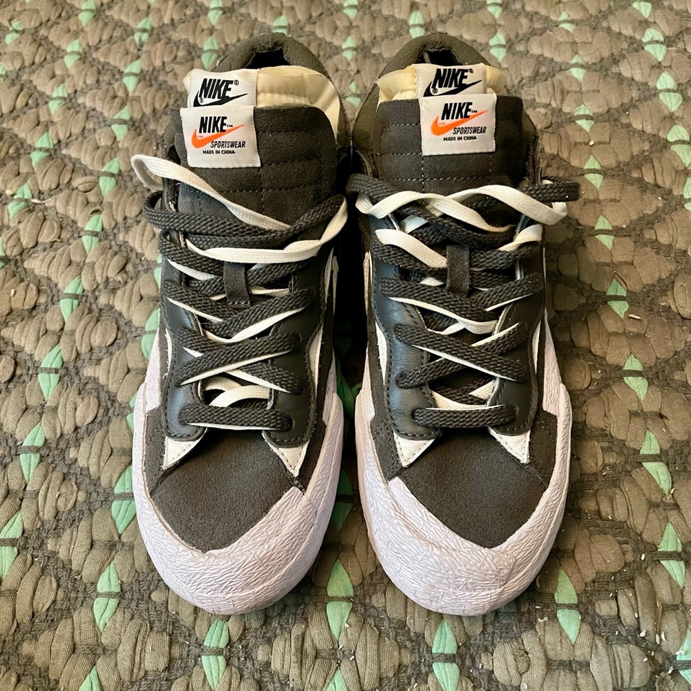 Nike X Sacai Collaboration Sneakers in Gray Unisex M8 W11